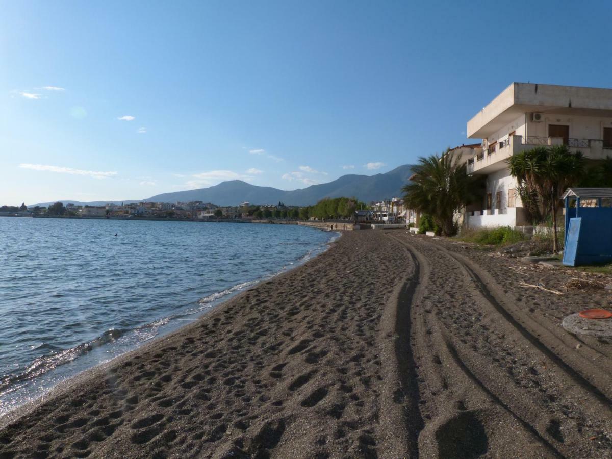 Apt 30M From Beach Amarynthos Exterior foto